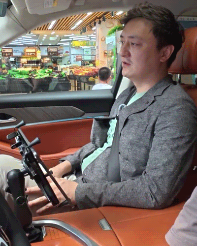 先让 AI 学会害怕，再让它握紧方向盘