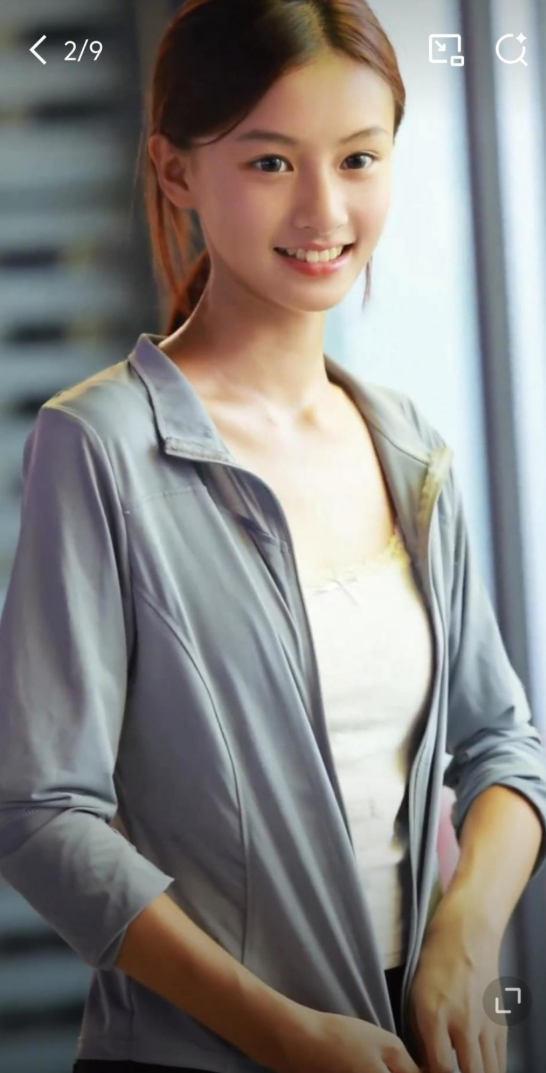 撞脸张柏芝周迅，15岁素人意外走红