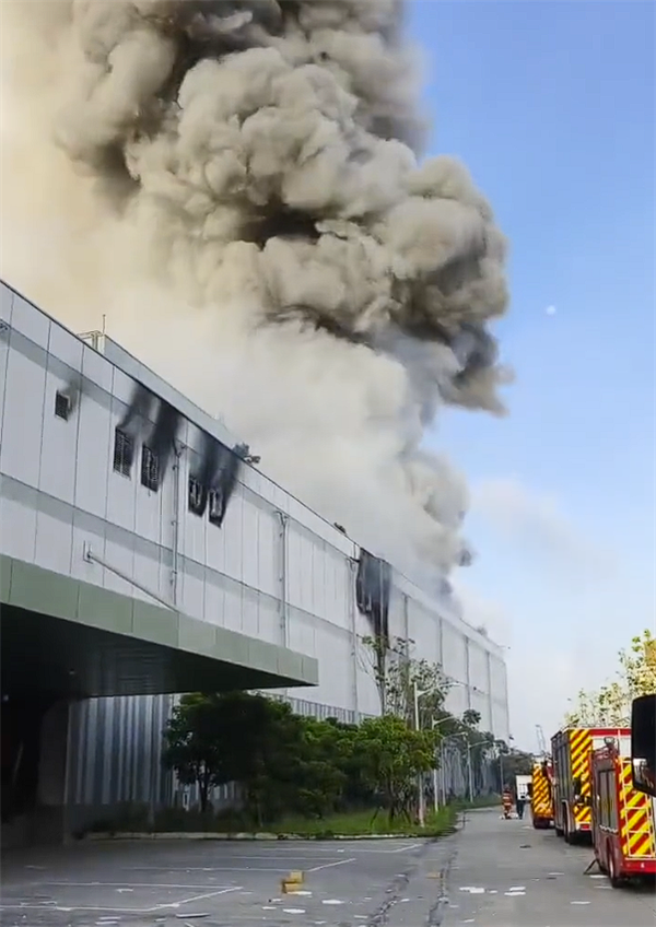 台湾超级电池工厂爆炸原因曝光