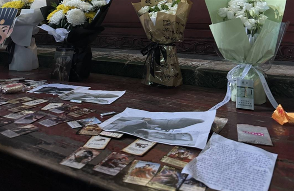 网友又整活!带游戏战绩纪念诸葛亮 成都武侯祠回应