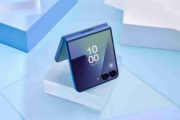 超级旗舰 纤薄新姿 第七代Galaxy Z系列折叠屏开启预约