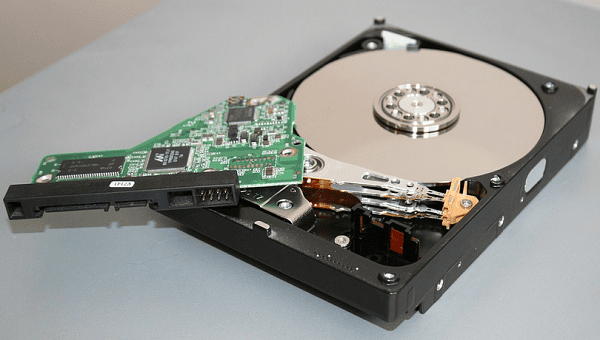 长期保存数据用什么硬盘好 一文教会你选择