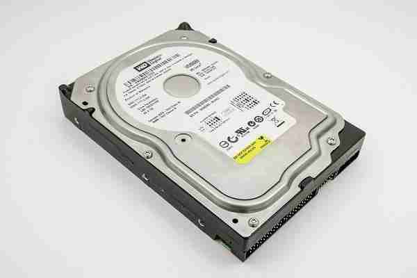 怎么看硬盘的接口类型 4种方法教你快速识别