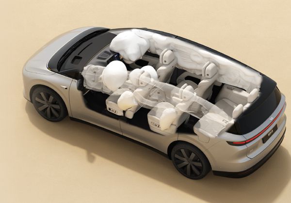 理想i8正式发布 理想首款纯电SUV车型 32.18万元起售