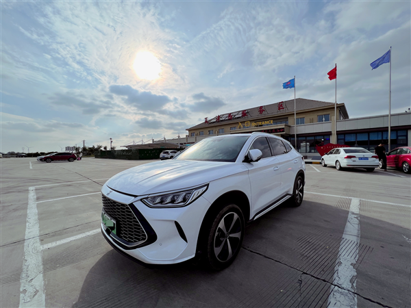 比亚迪兜底智能泊车、鸿蒙智行推智驾险:L3责任边界认定仍需突破