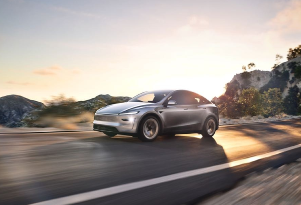 新能源SUV销量榜：问界M8第二小米YU7第十三