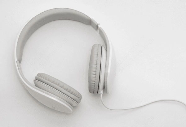 蓝牙耳机声音开满都很小怎么办 看这篇就够了