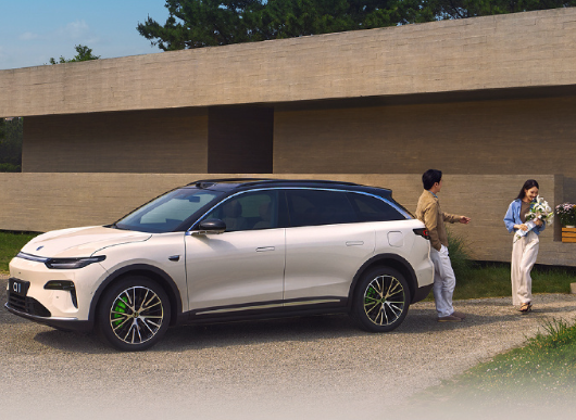 2025第30周新势力品牌销量排名公布 鸿蒙智行破1.2万