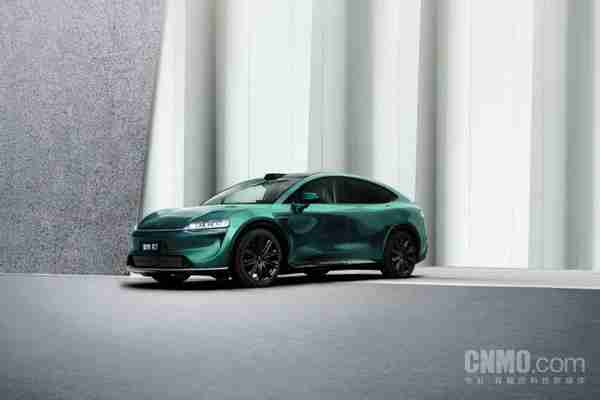 1小时小订突破10000台！智界新款R7/S7预售即火爆