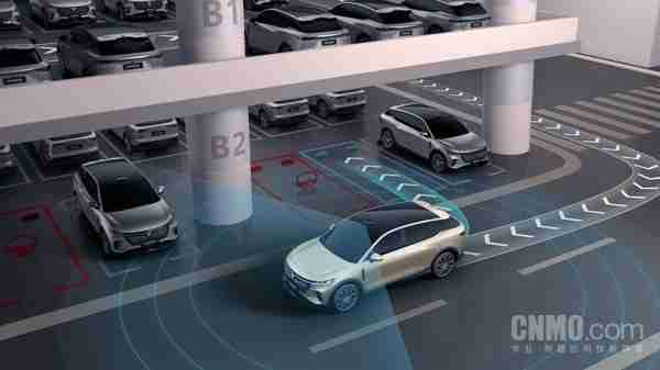 全新岚图知音预售22万元起 配华为乾崑智驾ADS4系统