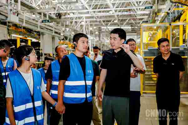 理想汽车连续11个季度盈利!二季度净利润10.97亿元