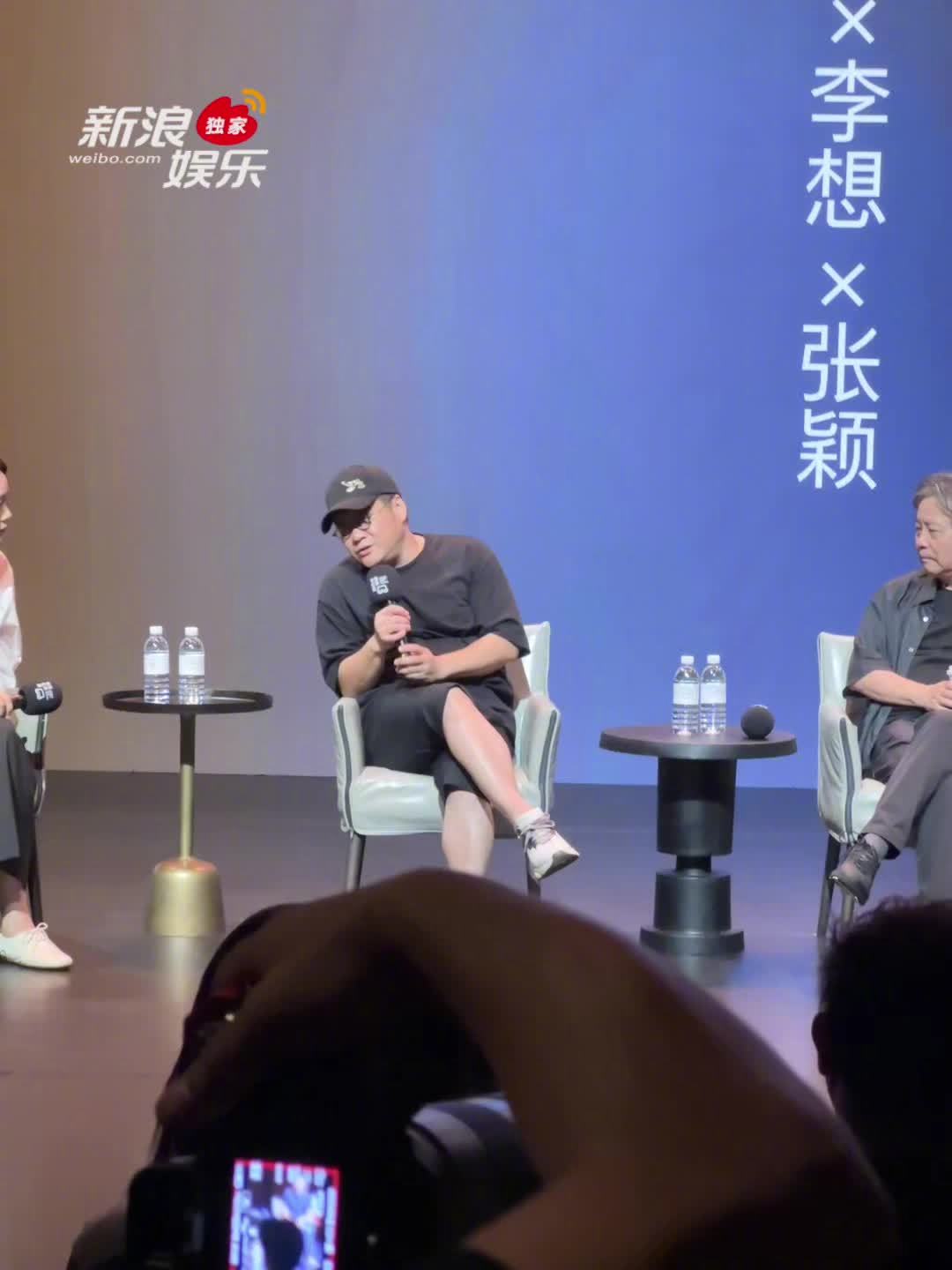 宁浩看病先问DeepSeek，余华用豆包写作