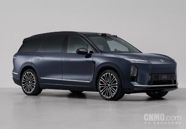 蔚来ES8正式上市，门店同步开放体验