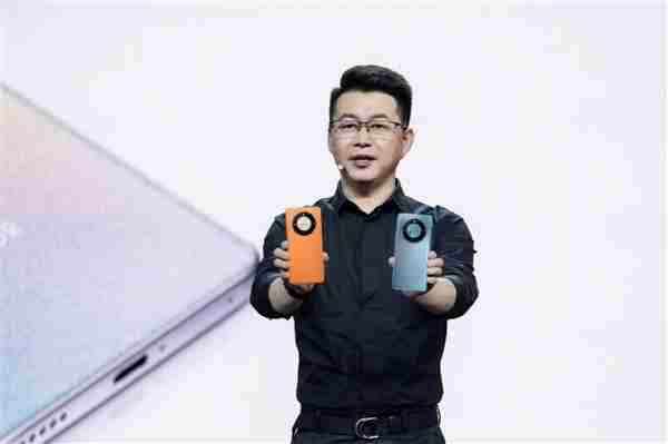 荣耀前高管姜海荣晒深蓝汽车工牌 此前被传出任CEO