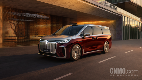 38.99万起！2026款岚图梦想家开启预售 配华为ADS 4