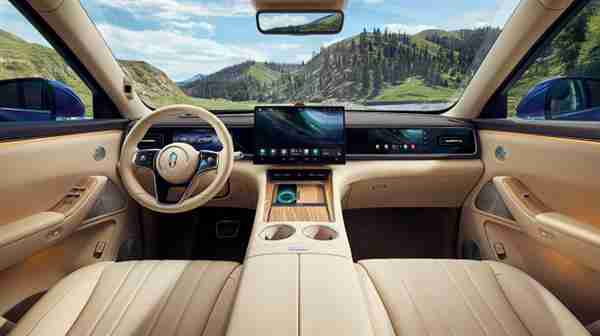 全新问界M7内饰美图曝光！主驾零重力座椅上车  家庭出行体验再升级