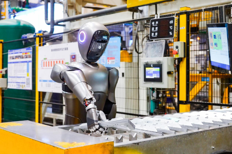 首个智能体工厂获世界纪录认证,美的引领智能制造范式跃迁