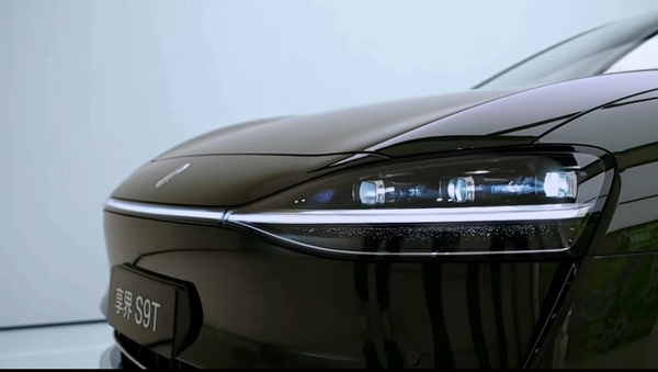 32.8万起的“全能战士”！享界S9T首批展车到店