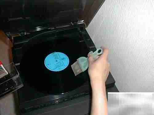 黑胶CD保养使用指南