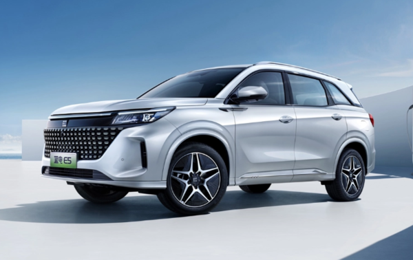 赛力斯投资1.75亿入股蓝电汽车