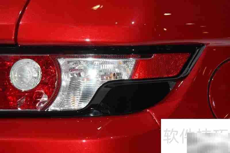 路虎揽胜极光2.2T动力解析