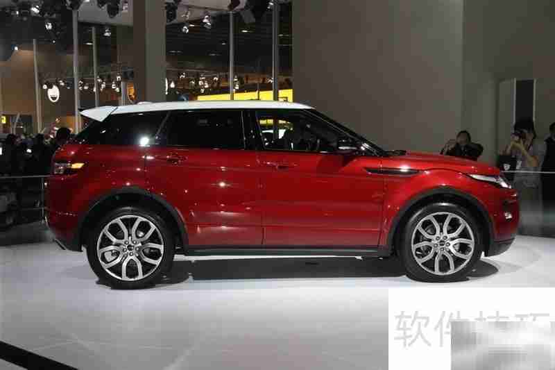 路虎揽胜极光2.2T动力解析