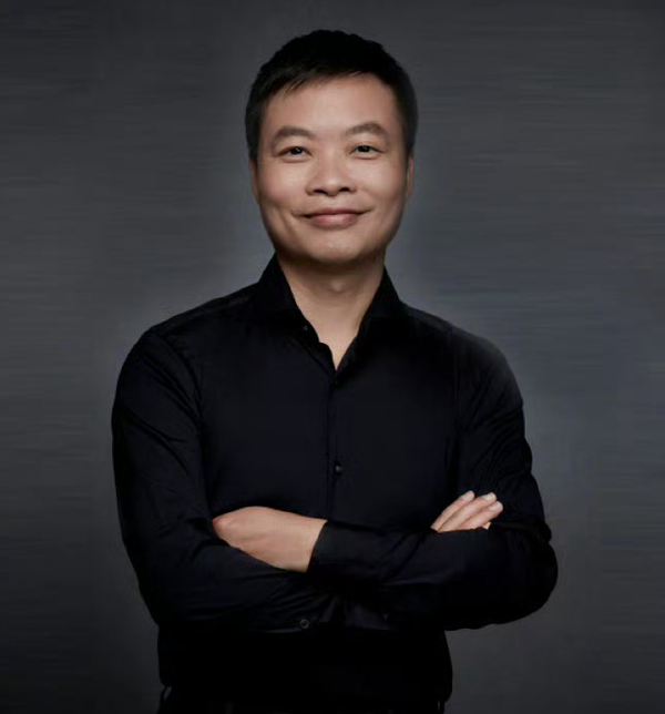 何小鹏：日欧为何不信新能源和自动驾驶