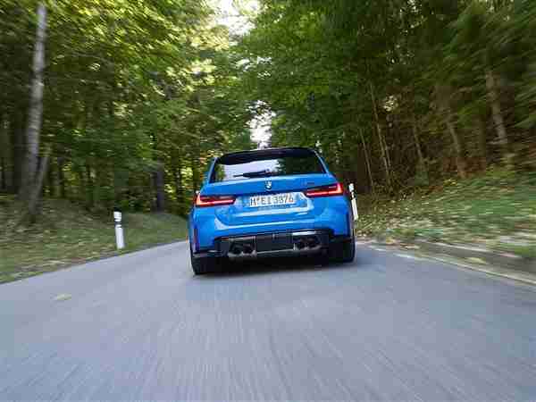 3.0T“机皇” 零百仅3.6秒！全新宝马M3旅行版即将中国首发