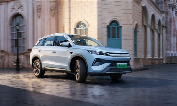 油耗创全球SUV新低！2026款比亚迪宋Pro/宋L DM-i家族上市：9.98万起