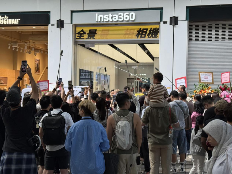 双十一全面霸榜!影石Q3营收猛增93% ,研发投入翻倍加码定制芯片