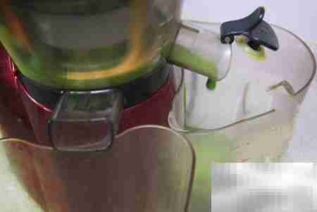 百财翡翠饺，美味又吉祥