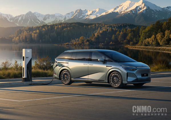 新纪录！小鹏X9超级增程预售订单达纯电版同期近4倍