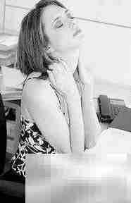 睡觉姿势对颈椎病有预防作用