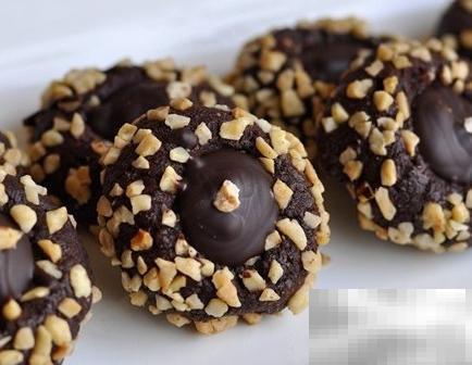杏仁巧克力饼干制作教程分享