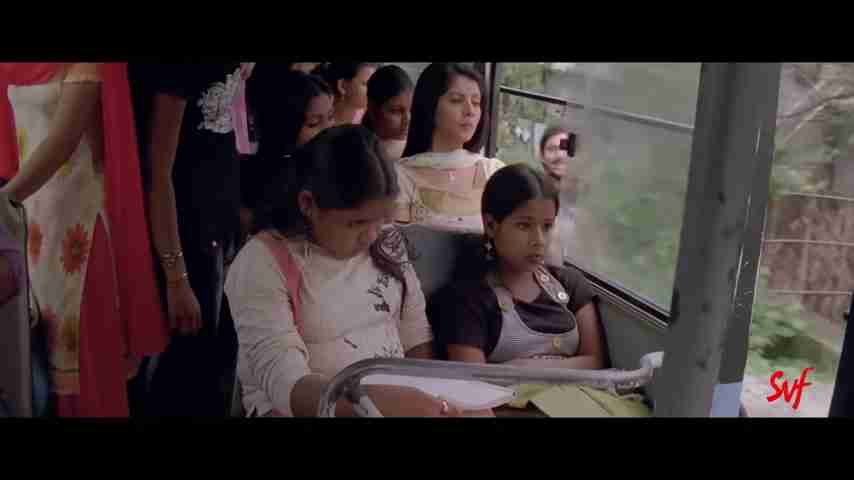 探索电影的魔力：阿बरार的故事与孟加拉电影产业的希望