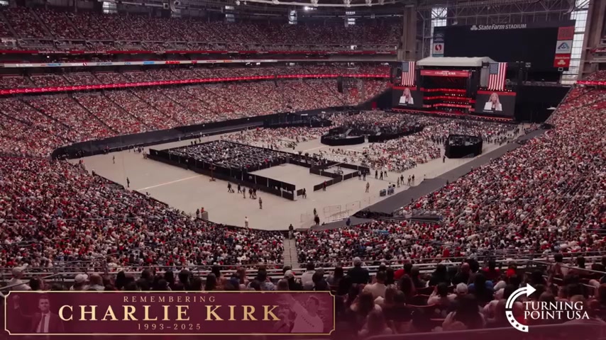 特朗普拥抱ErikaKirk事件全解析