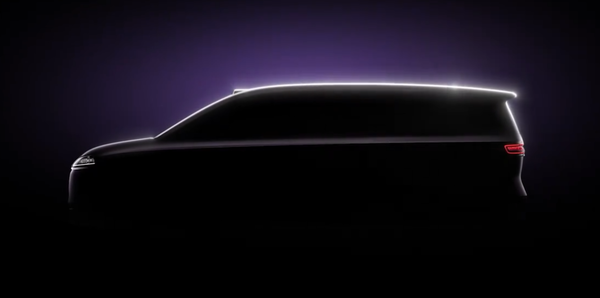 鸿蒙智行MPV智界V9即将发布