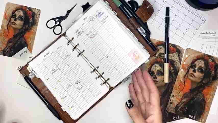 打造个性化十月手账：万圣节主题与实用技巧