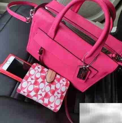 Coach包包保养小技巧