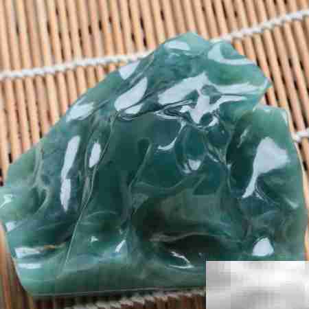 翡翠原石种水鉴别技巧