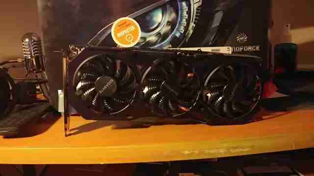 Radeon R9 Fury 显卡评测：三路交火配置实战