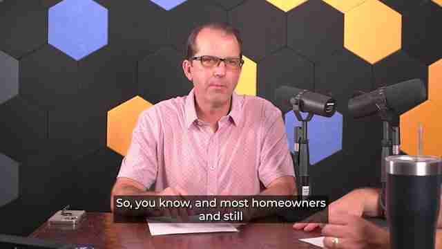 AI时代屋顶公司营销策略:ChatGPT与Gemini深度解析