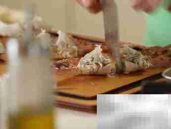 河蟹挑选与烹饪小技巧