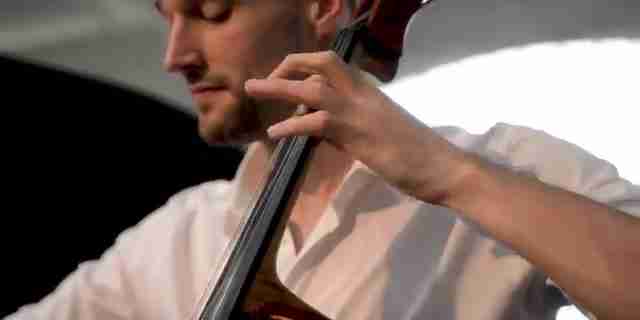 钢琴与大提琴二重奏：古典音乐的完美融合