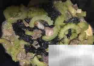 紫苏苦瓜焖肉做法