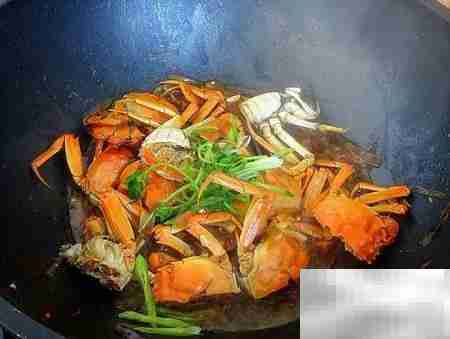 吮指河蟹做法大揭秘