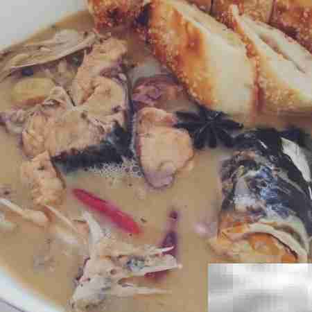 旺顺阁鱼头泡饼做法