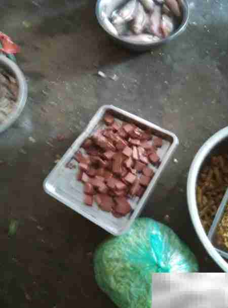 快餐店半成品备餐新策略