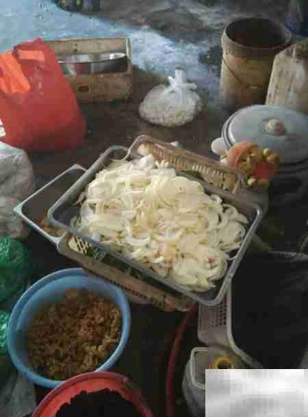 快餐店半成品备餐新策略