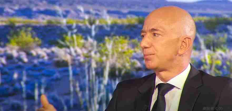 贝佐斯说家里的电脑之后会变古董!硬体太贵 未来恐只能租云端